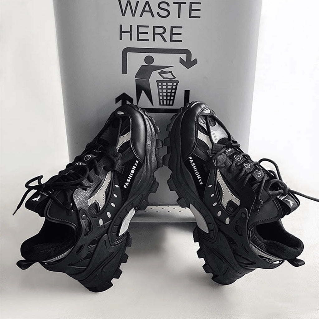 Reflective Details Sneakers