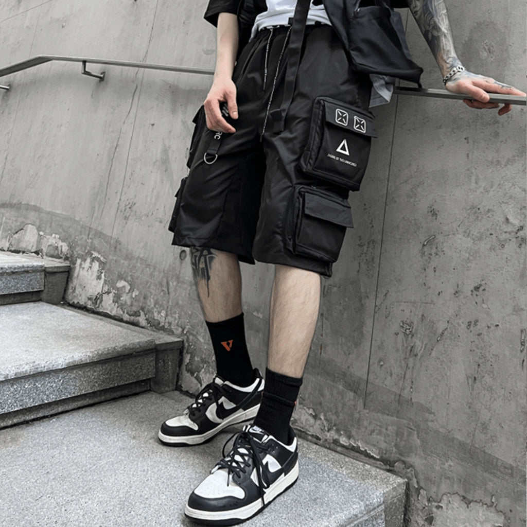 Utility Pockets Techwear Shorts