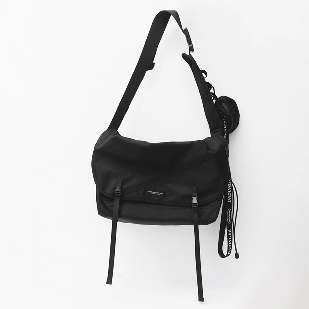 Waterproof Tech Messenger