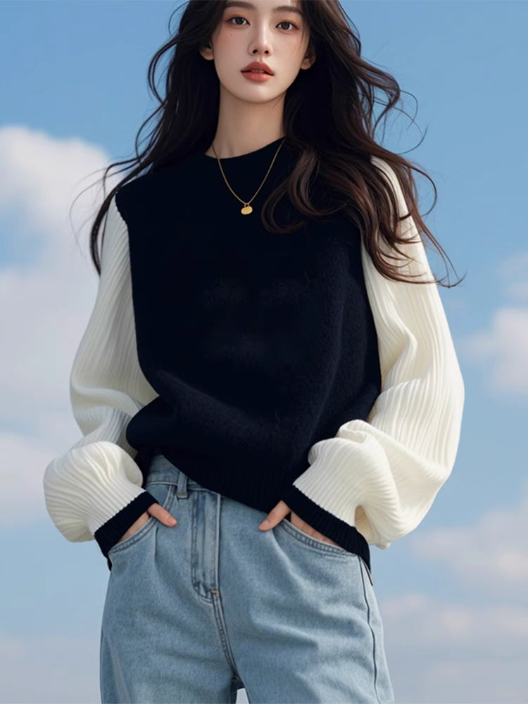 Women’s Round Neck Knit Sweater