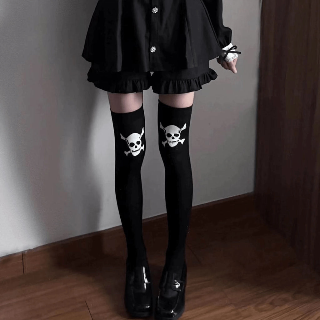 Streetwear Skull Socks