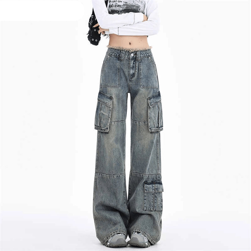 Wide Leg Cargo Jeans