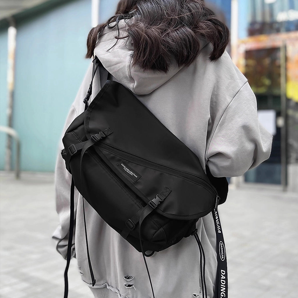 Waterproof Tech Messenger